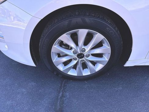 Used 2016 Kia Optima EX w/ Premium Package image 31