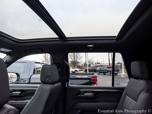 New 2026 Chevrolet Tahoe Z71 w/ Comfort Package image 13