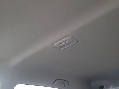 Used 2023 Subaru Outback Premium image 49