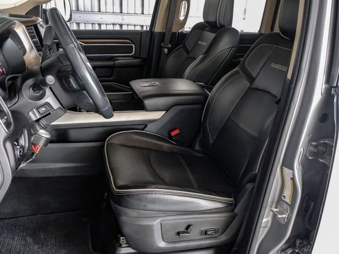 Used 2022 RAM 3500 Laramie AWD/4WD image 29