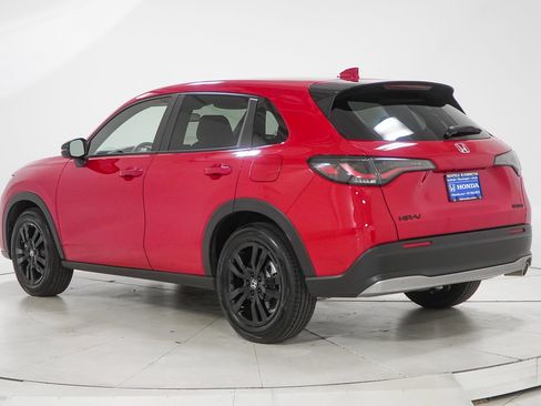 Certified 2026 Honda HR-V Sport image 7