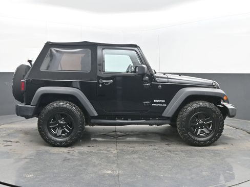 Used 2014 Jeep Wrangler Sport image 8