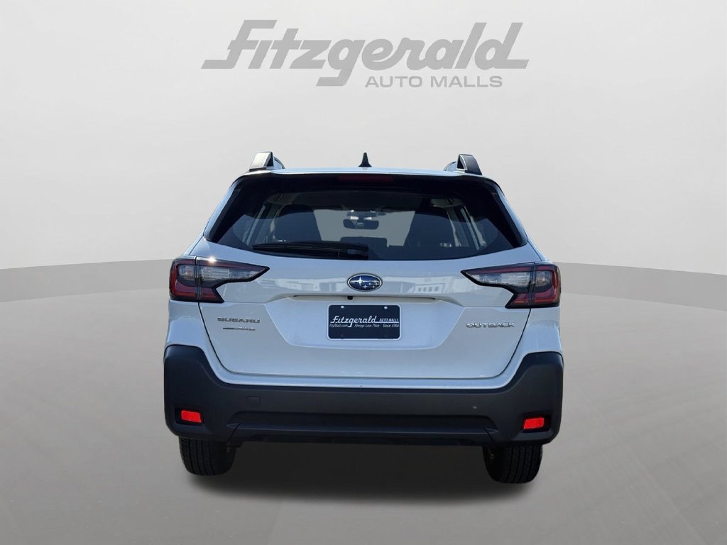 Used 2025 Subaru Outback AWD/4WD image 9