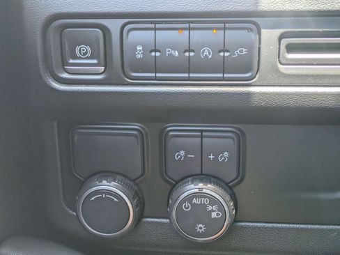 Used 2021 Chevrolet Tahoe LS RWD image 23
