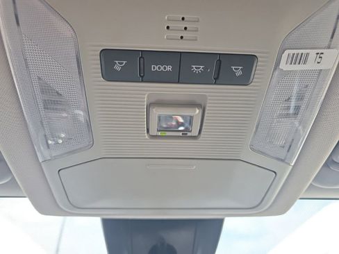 Used 2024 Toyota RAV4 Adventure image 31