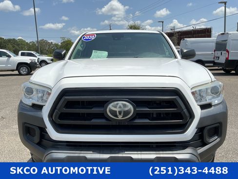Used 2020 Toyota Tacoma SR RWD image 8