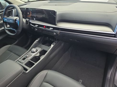 New 2026 Kia Sorento EX FWD image 12