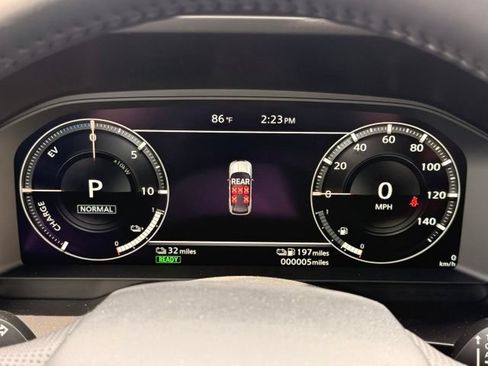 New 2026 Nissan Rogue Platinum AWD/4WD image 33