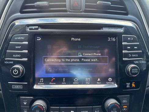 Used 2017 Nissan Maxima 3.5 SV image 32