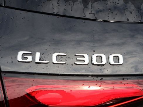 Certified 2026 Mercedes-Benz GLC 300 4MATIC image 8