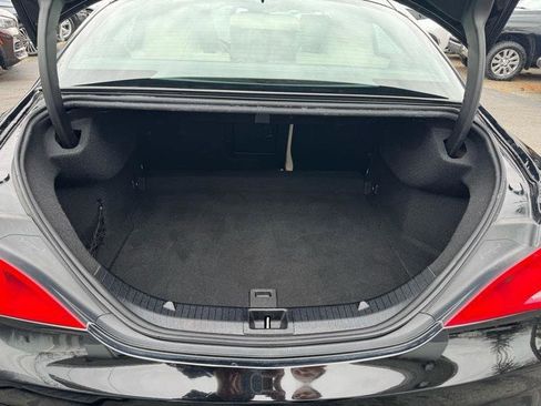 Used 2019 Mercedes-Benz CLA 250 4MATIC image 7