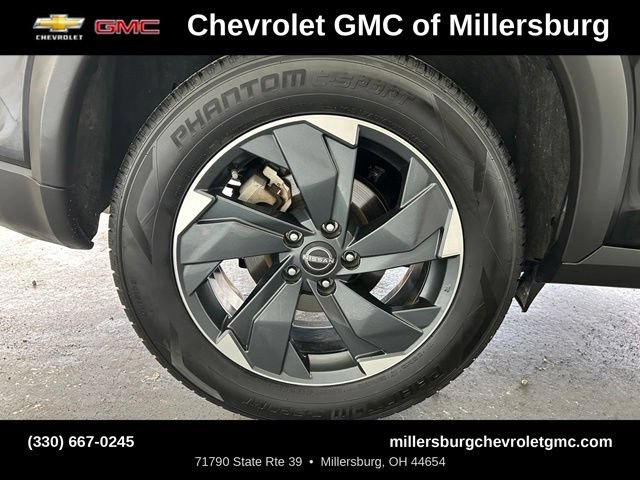 Used 2024 Nissan Rogue SV AWD/4WD image 15