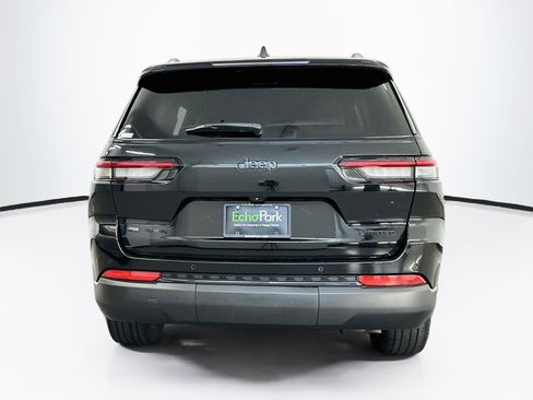Used 2023 Jeep Grand Cherokee L Limited w/ Black Appearance Package AWD/4WD image 7