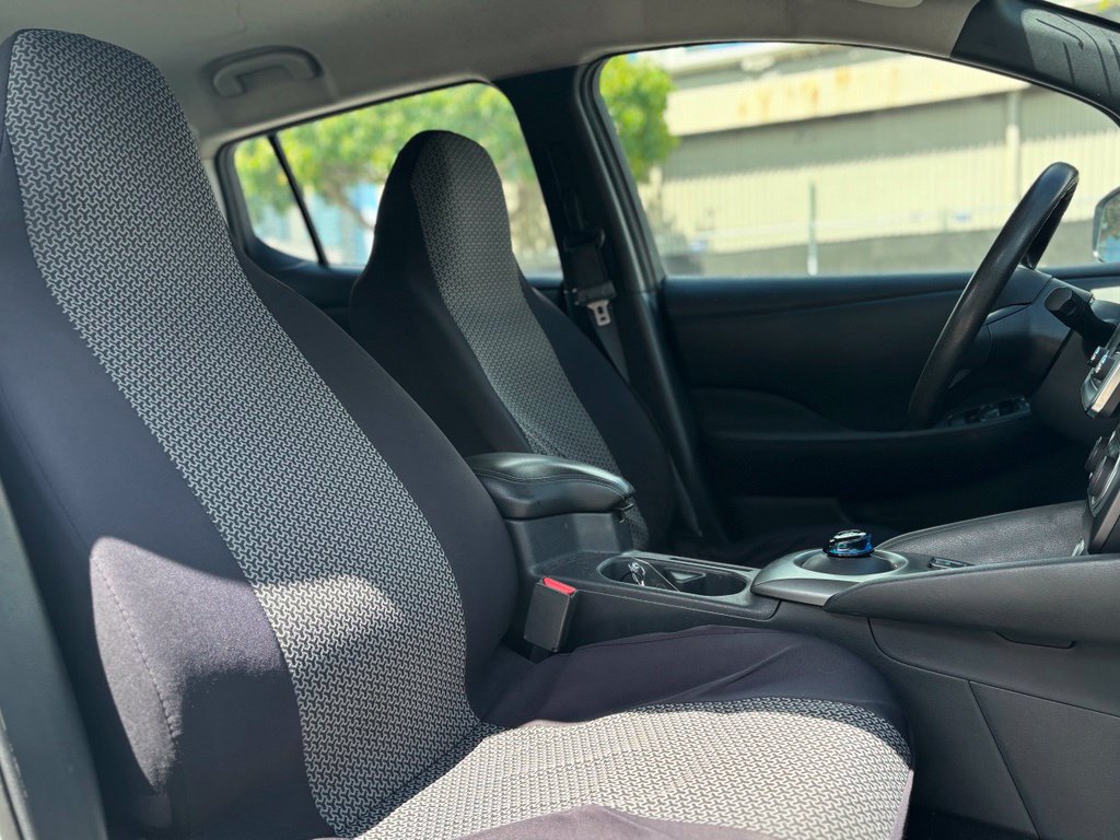 Used 2019 Nissan Leaf S w/ S Charge Package FWD image 13