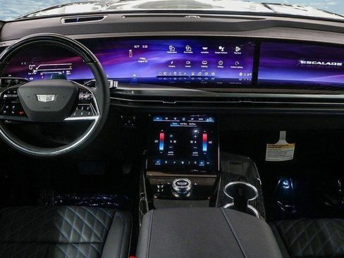 New 2026 Cadillac Escalade IQ Luxury 1 image 7