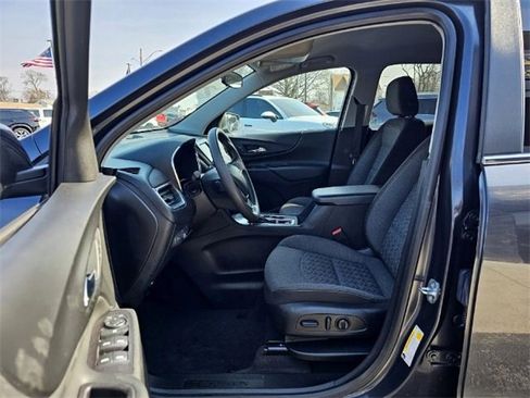 Used 2022 Chevrolet Equinox LT image 19