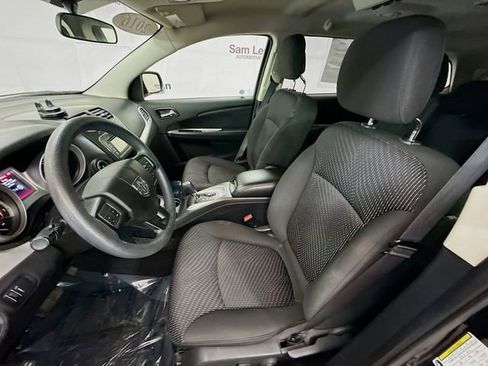 Used 2016 Dodge Journey SXT w/ Comfort/Convenience Group image 20