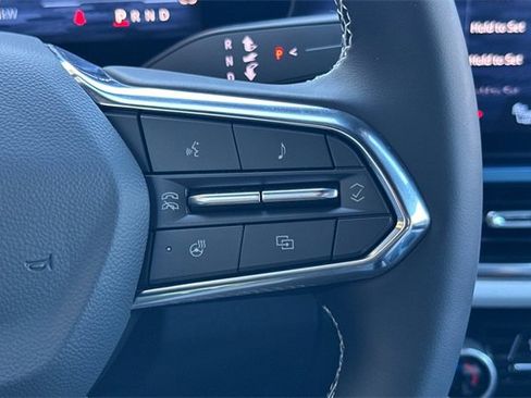 New 2026 Chevrolet Equinox EV LT image 31