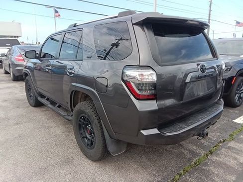 Used 2022 Toyota 4Runner SR5 Premium w/ Moonroof Package AWD/4WD image 3