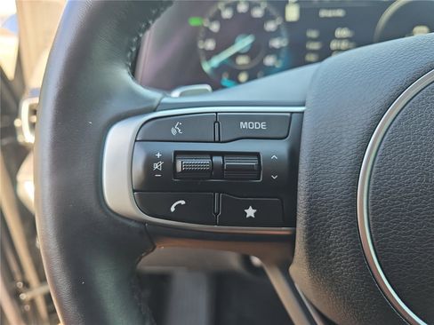 Used 2024 Kia Sportage SX Prestige image 28