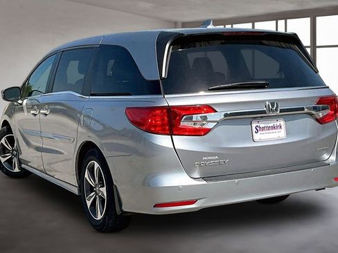 Used 2020 Honda Odyssey Touring image 4