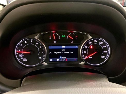 Used 2024 GMC Terrain SLT AWD/4WD image 20