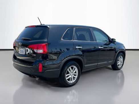 Used 2014 Kia Sorento LX FWD image 5