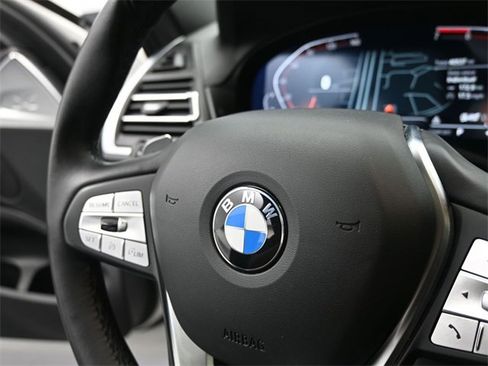 Used 2023 BMW X4 xDrive30i w/ Convenience Package image 20