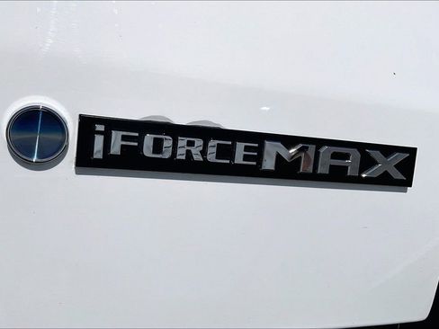 Used 2025 Toyota Tacoma TRD Off-Road image 29