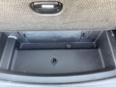 Certified 2024 Jeep Grand Cherokee L Altitude image 49