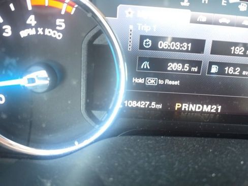 Used 2018 Ford F250 Lariat w/ Chrome Package image 18