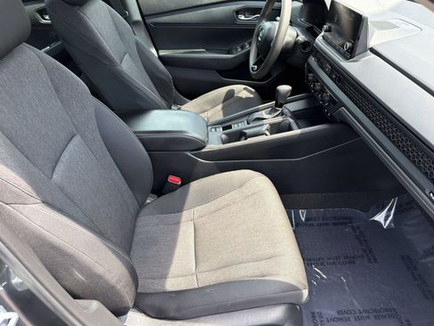 Used 2025 Honda Accord LX image 24