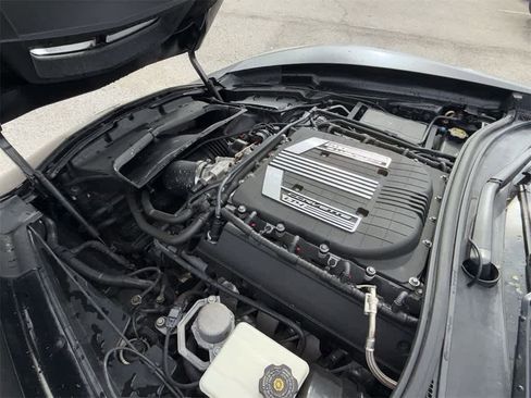 Used 2016 Chevrolet Corvette Z06 w/ 3LZ Preferred Equipment Group image 12