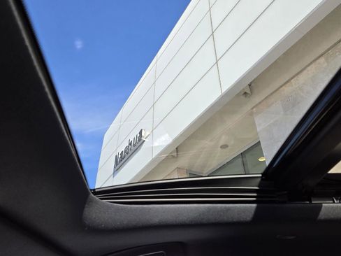 Certified 2025 INFINITI QX60 Luxe w/ Black Edition image 25