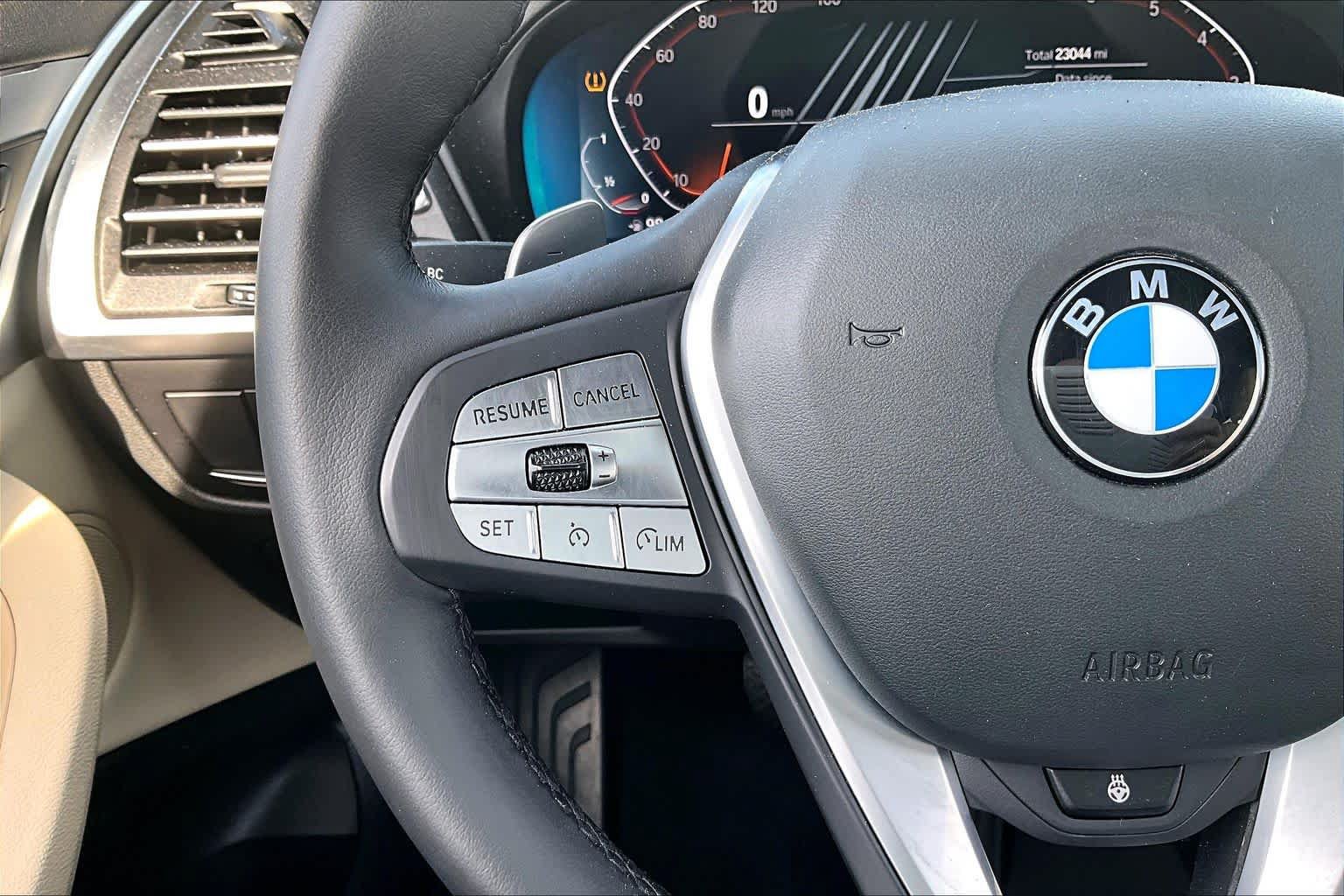 Used 2024 BMW X4 xDrive30i w/ Premium Package AWD/4WD image 20