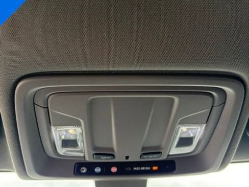 Used 2021 Chevrolet Silverado 3500 LT w/ Snow Plow Prep/Camper Package image 23