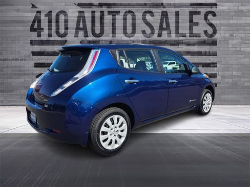 Used 2017 Nissan Leaf S w/ Charge Package FWD image 3