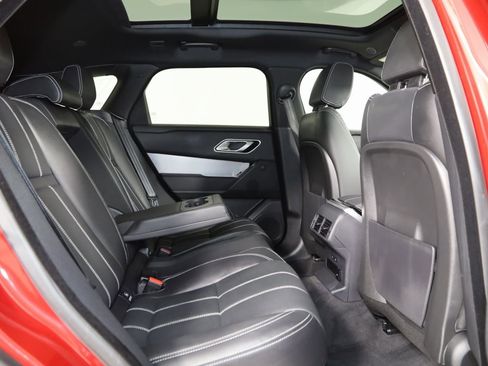 Used 2023 Land Rover Range Rover Velar R-Dynamic S image 15