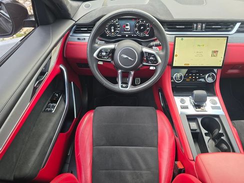 Used 2021 Jaguar F-PACE SVR AWD/4WD image 38