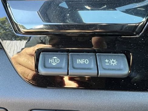 Used 2024 Chevrolet Silverado 1500 ZR2 w/ Technology Package image 34