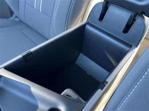 Certified 2025 Hyundai Elantra Sport FWD image 30