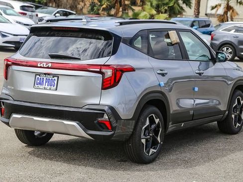 New 2026 Kia Seltos S image 17