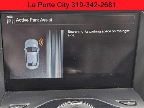Used 2013 Ford Escape Titanium w/ Parking Technology Pkg FWD image 12
