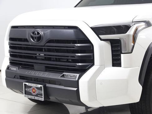 Used 2024 Toyota Tundra SR5 w/ SR5 Convenience Package AWD/4WD image 50