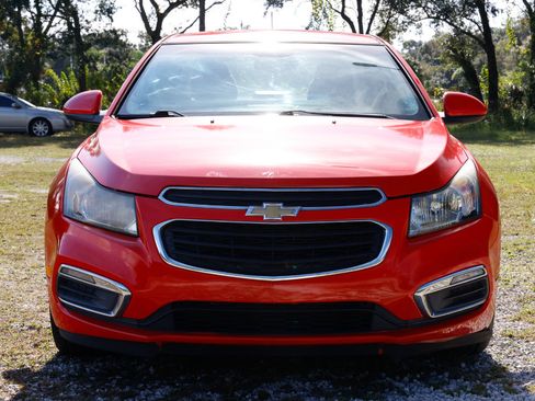 Used 2016 Chevrolet Cruze LT image 19