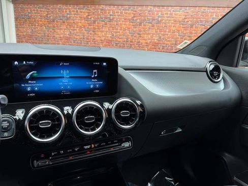 Certified 2022 Mercedes-Benz GLA 250 GLA 250 image 17