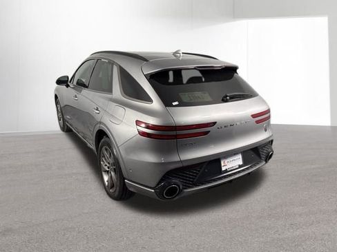 Used 2023 Genesis GV70 2.5T w/ Sport Prestige Package image 66