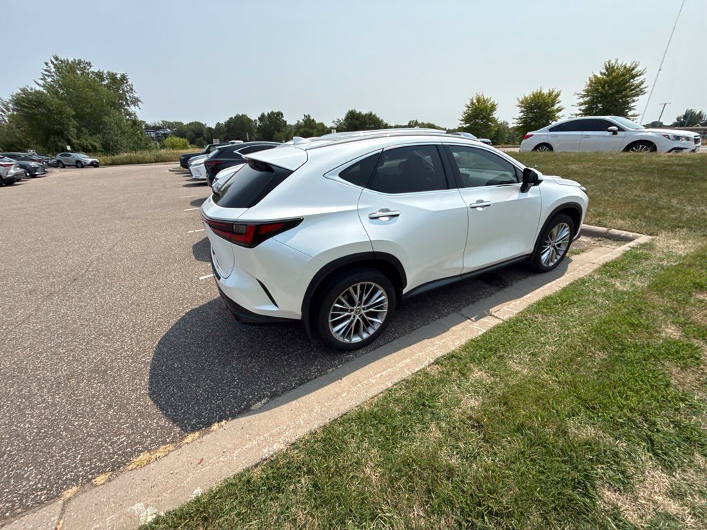 Used 2024 Lexus NX 350 AWD w/ Vision Package image 6