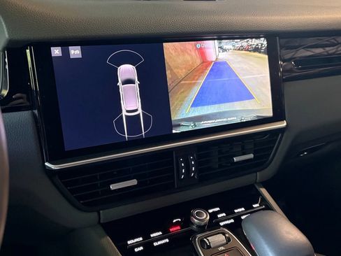Certified 2020 Porsche Cayenne AWD/4WD image 25