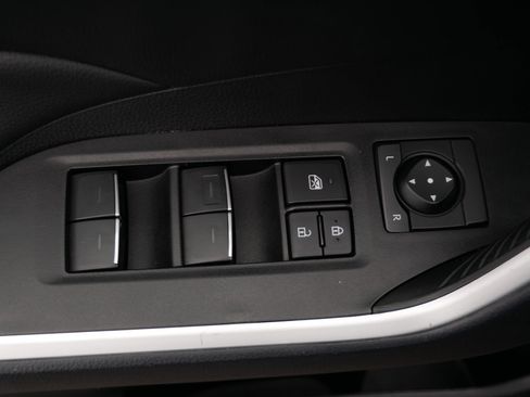 Certified 2025 Toyota RAV4 XLE image 19